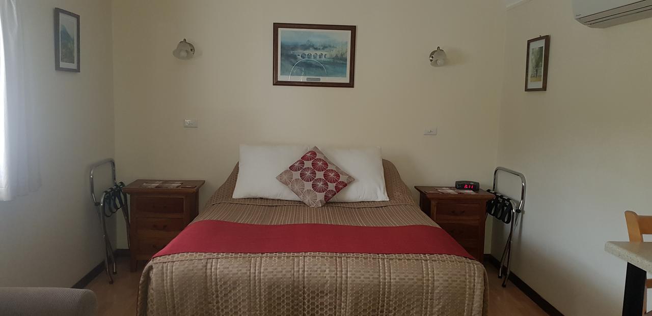 Hotel Richmond Barracks Esterno foto